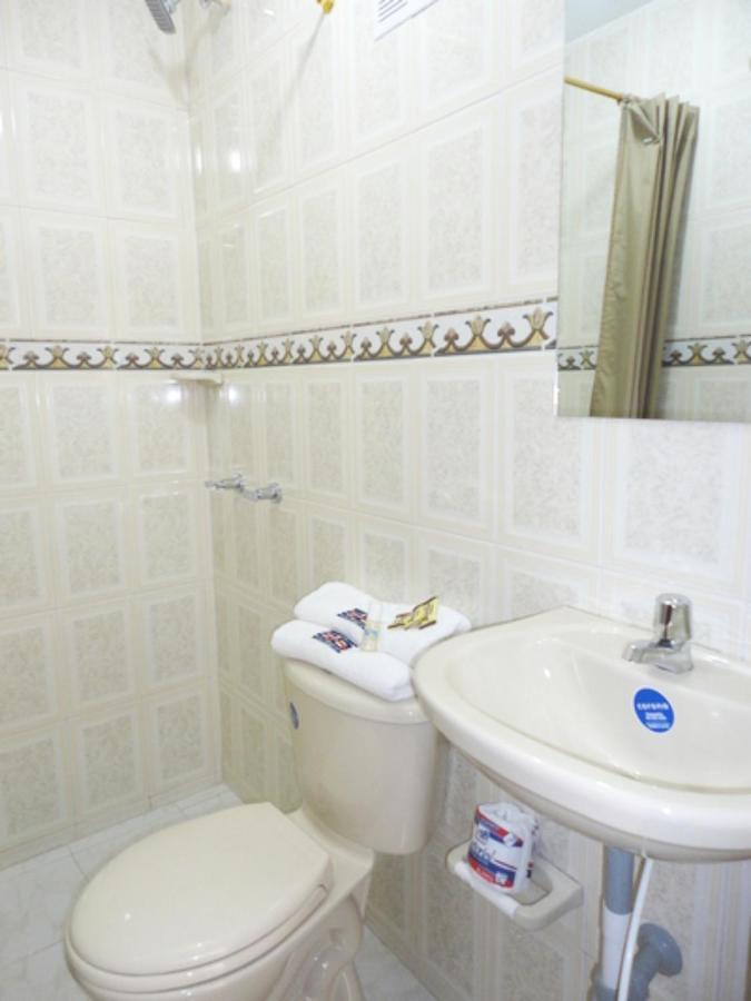 Hotel Casa Guillermo ボゴタ エクステリア 写真