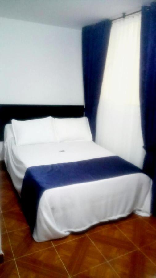 Hotel Casa Guillermo ボゴタ エクステリア 写真