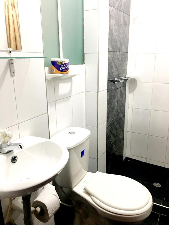 Hotel Casa Guillermo ボゴタ エクステリア 写真
